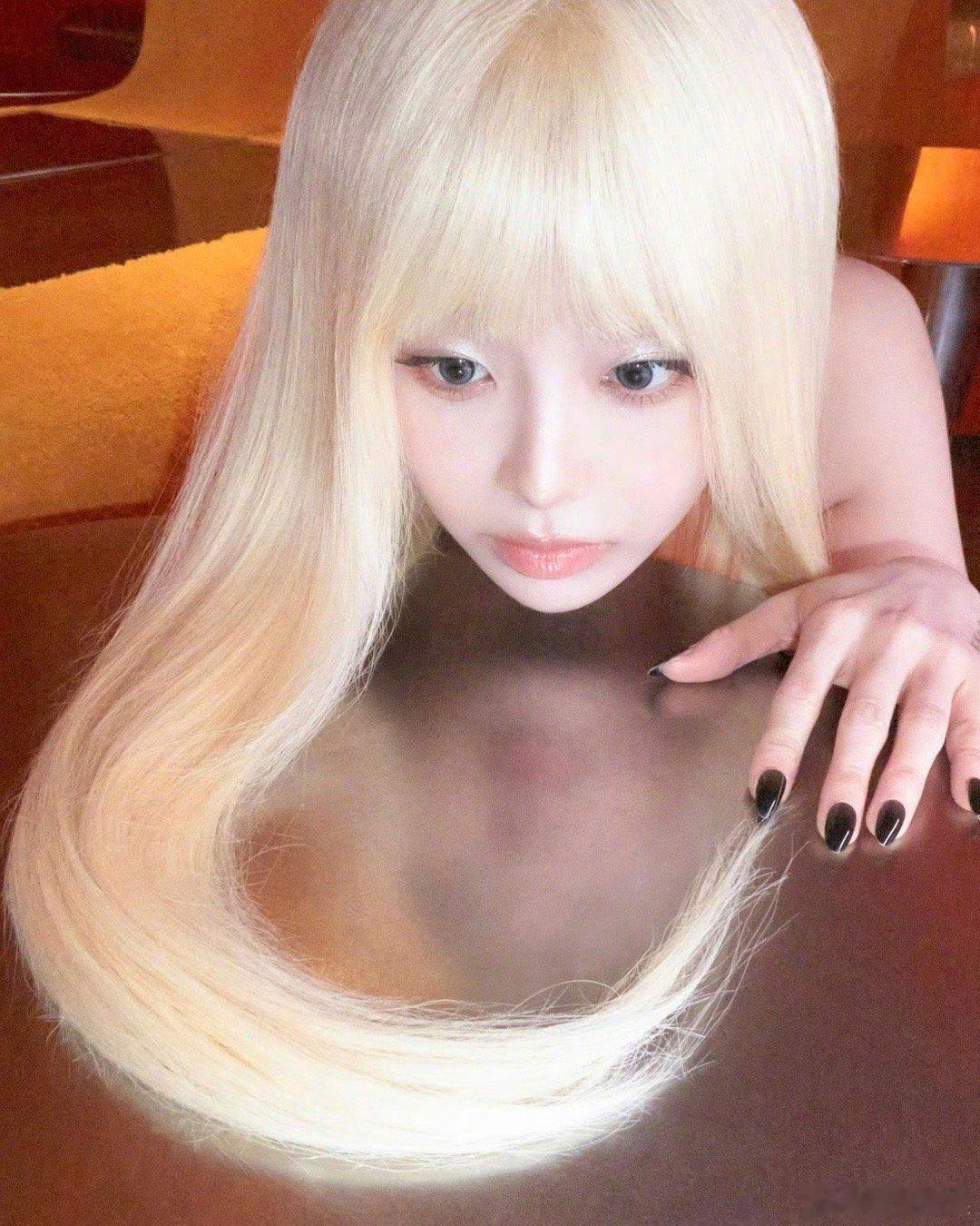 CHUU回归预告 CHUU 金智雨 正规一辑《XO, My Cyberlove》