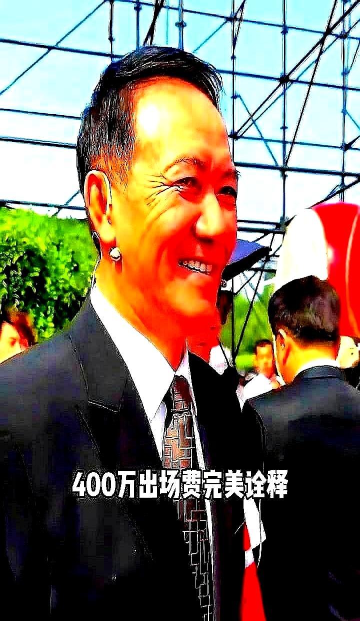 片酬砍半，他反而更红
 
许君聪去年接戏，报价只有流量小生的三分之一。剧组把省下