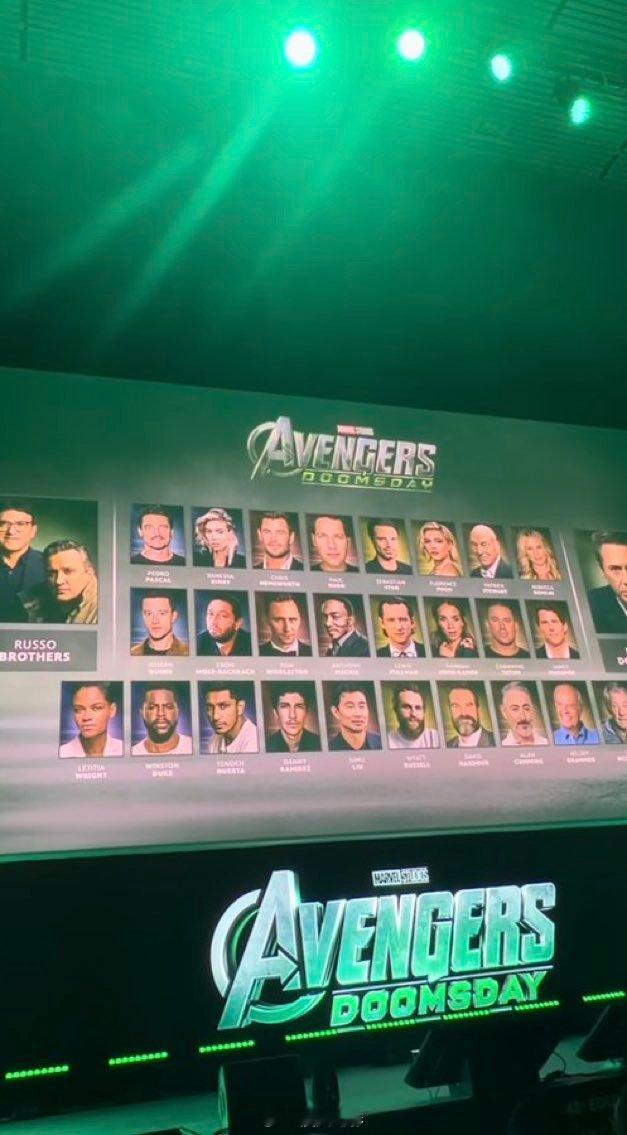 通过漫威的最新官方宣传物料证实：在《复仇者联盟：毁灭日》中，小罗伯特·唐尼扮演的