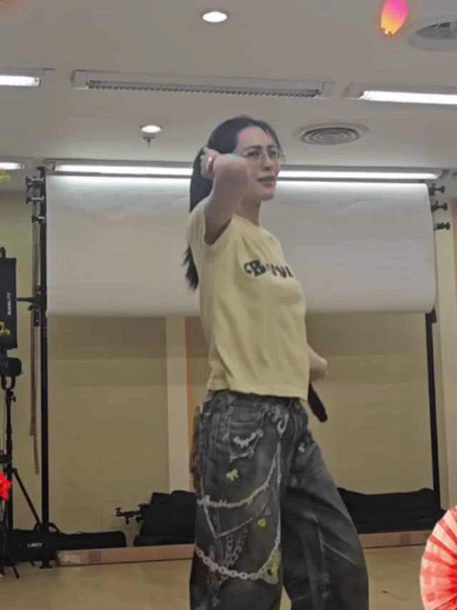 你看看这个         你再看看这个 