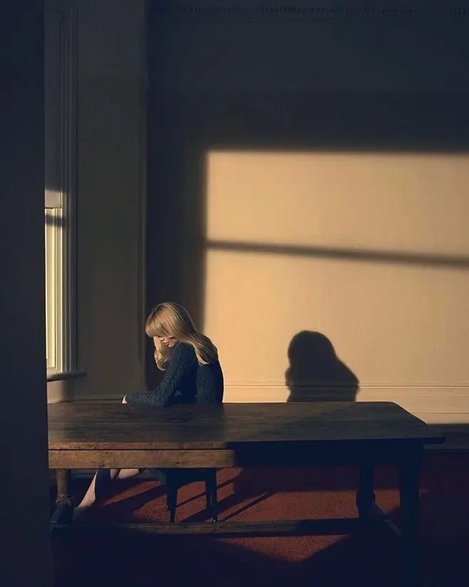 凡是在虚构中张扬的，都是在现实中缺失的。——梁晓声 ​​​