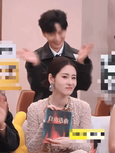 张碧晨抽到自由选曲的表情网传张碧晨唱如果声音不记得歌手2026 张碧晨抽到自由选