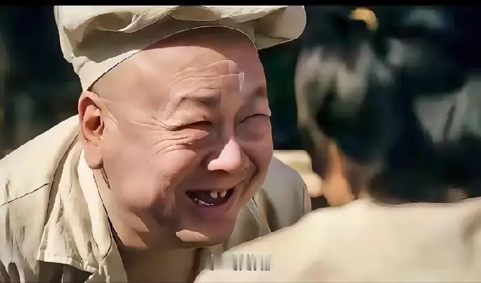 《主角》忆秦娥看似冷漠，实则满身伤痛
 
追剧《主角》，很多人吐槽忆秦娥性情冷淡