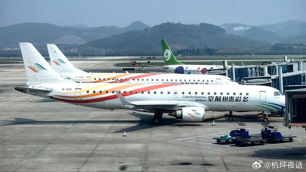 国内燃油附加费或上涨5倍国内某航司今天向机票代理发通知，称4月5日国内航线燃油附