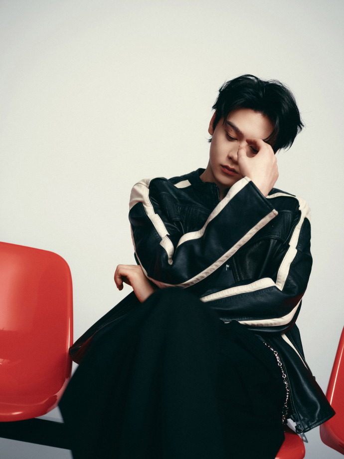 田栩宁酷飒型格田栩宁此刻镜启 田栩宁酷飒型格，此刻镜启，谁懂今日份的阿栩的直播造