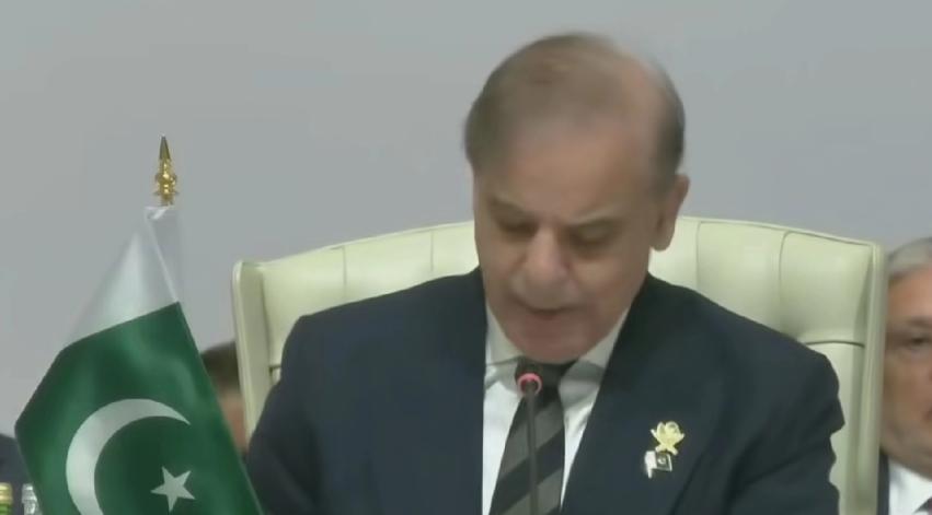 巴基斯坦总理在卡塔尔峰会上表示将与卡塔尔团结在一起，强烈谴责以色列破坏了卡塔尔的