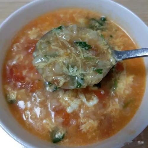 #记录我的2023# 
#十月美食录# 
疙瘩汤源于中国北方的家常美食，是一道具