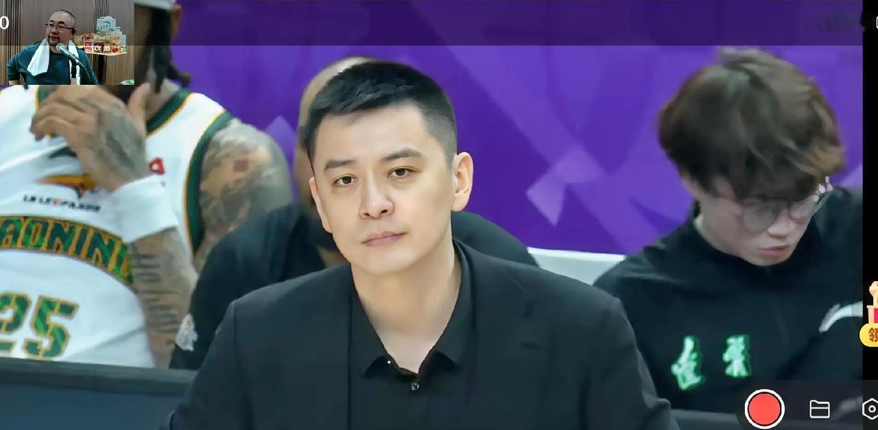 兄弟们！看到昨晚辽宁队大比分主场输给上海队！说实话，作为一个辽篮球迷心里真的不是