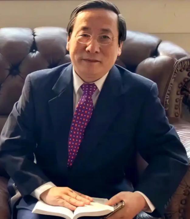 这事儿最近又被翻出来了。高志凯在多哈论坛上跟一群非洲学生面对面聊天时直言，部分非