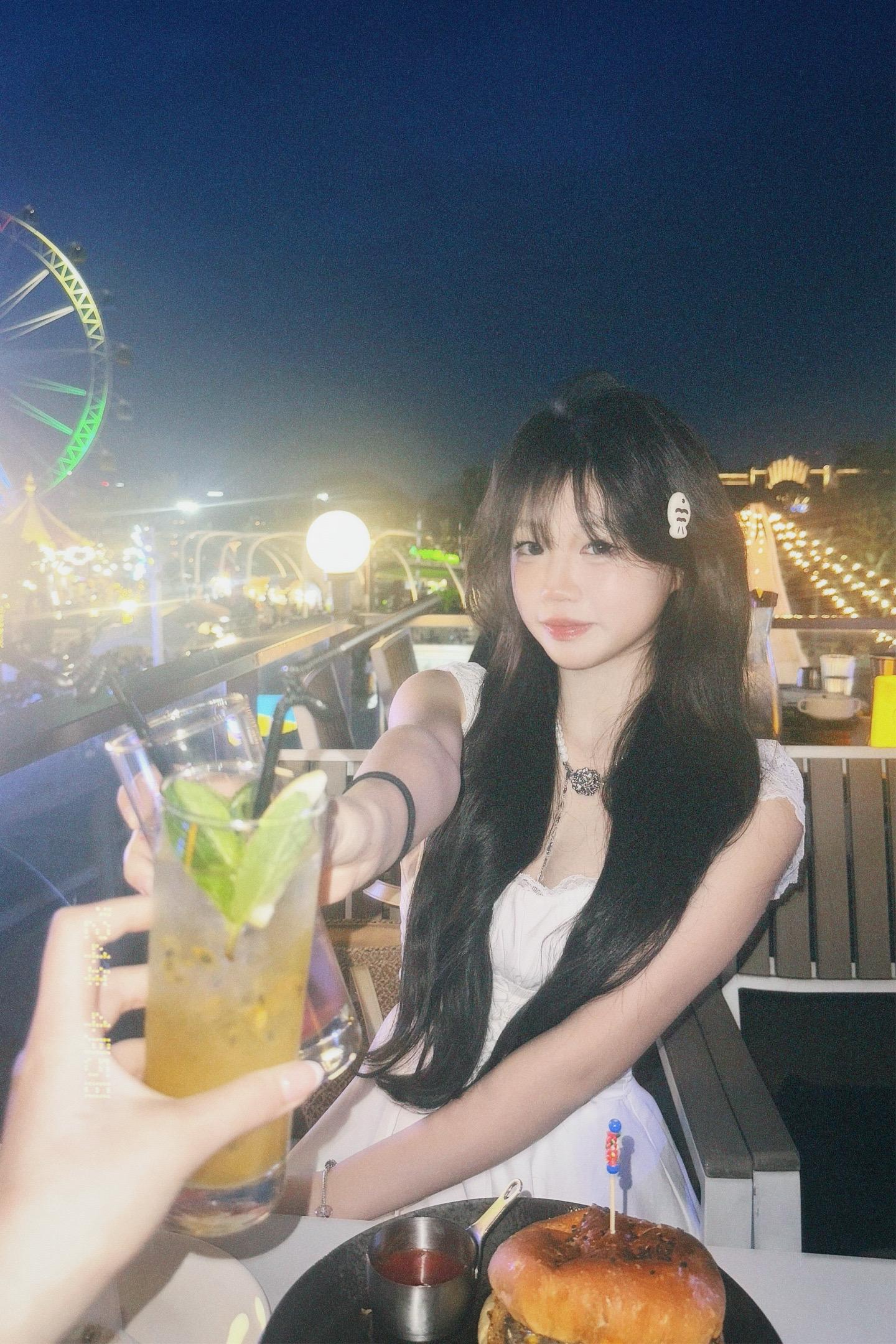 你的眼 不知名的海