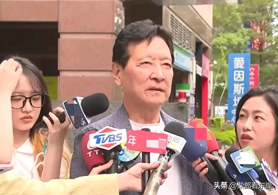 对于遭连署开除蓝籍，赵少康压根无所谓喊随便

在蒋万安陷入苦战之际，赵少康一反常