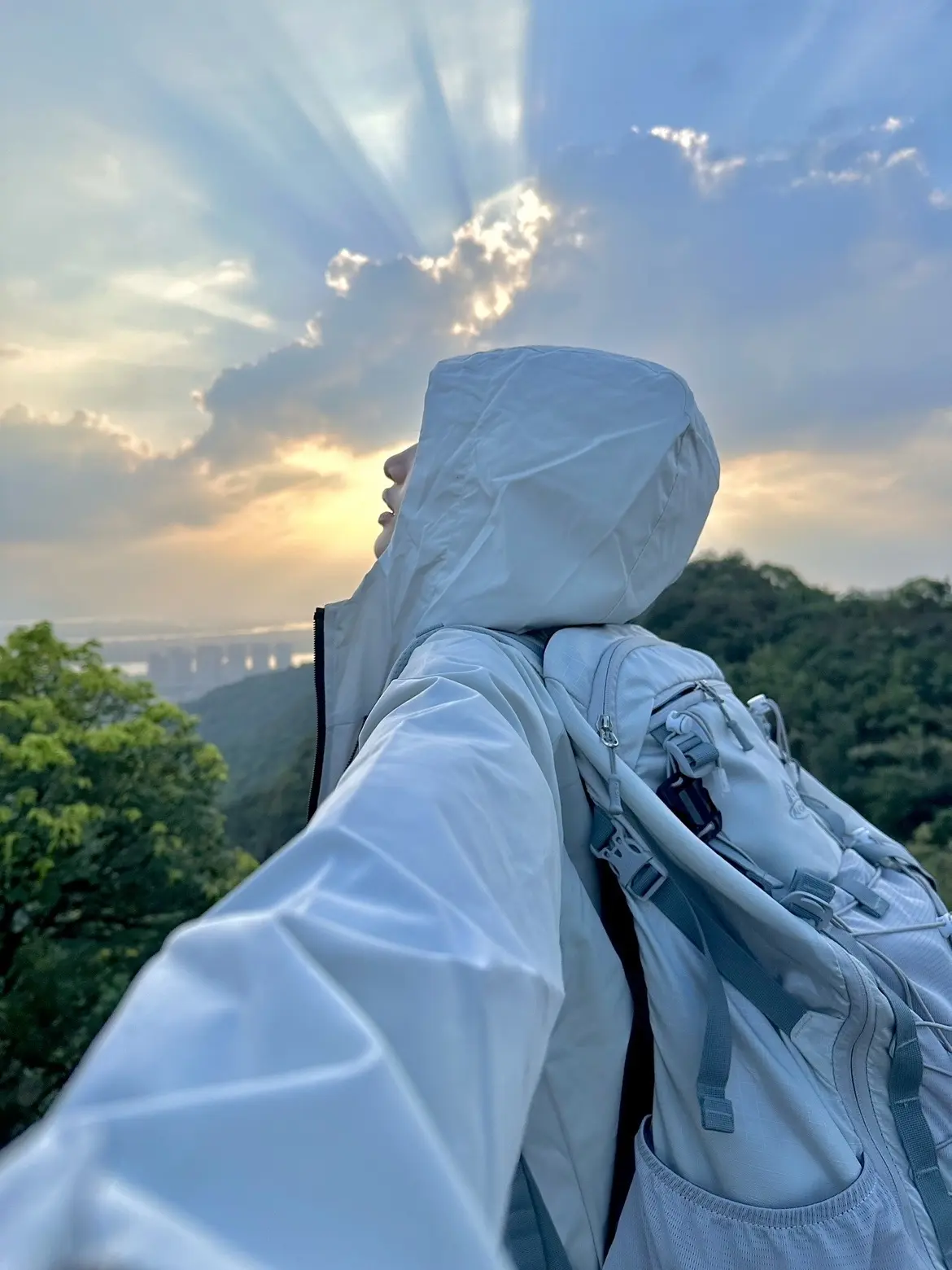 勇敢的人先勇闯天涯。