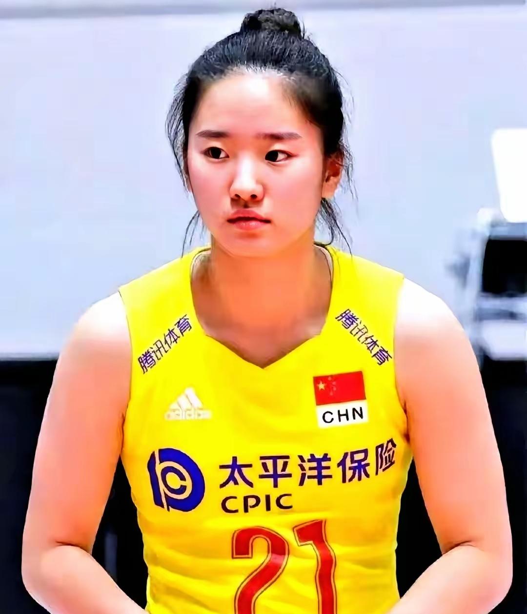 李盈莹无缘世联赛首站“南京站”14人大名单已成定局，因为李盈莹目前已经回到天津继