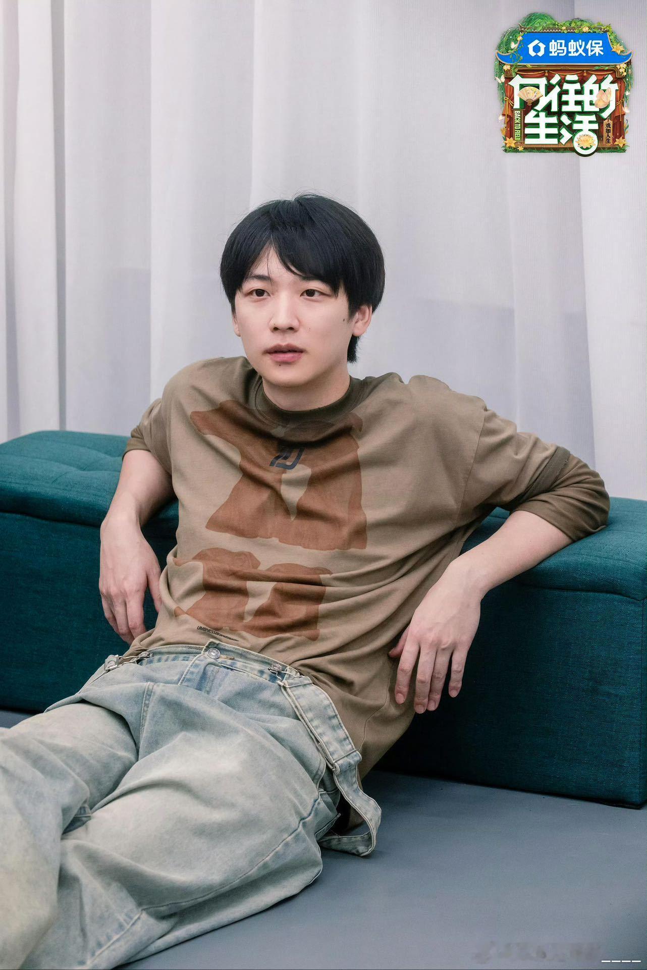 跟朋友疯狂安利这段名场面， 同频失忆的默契无人能及，笑到泪奔～ 