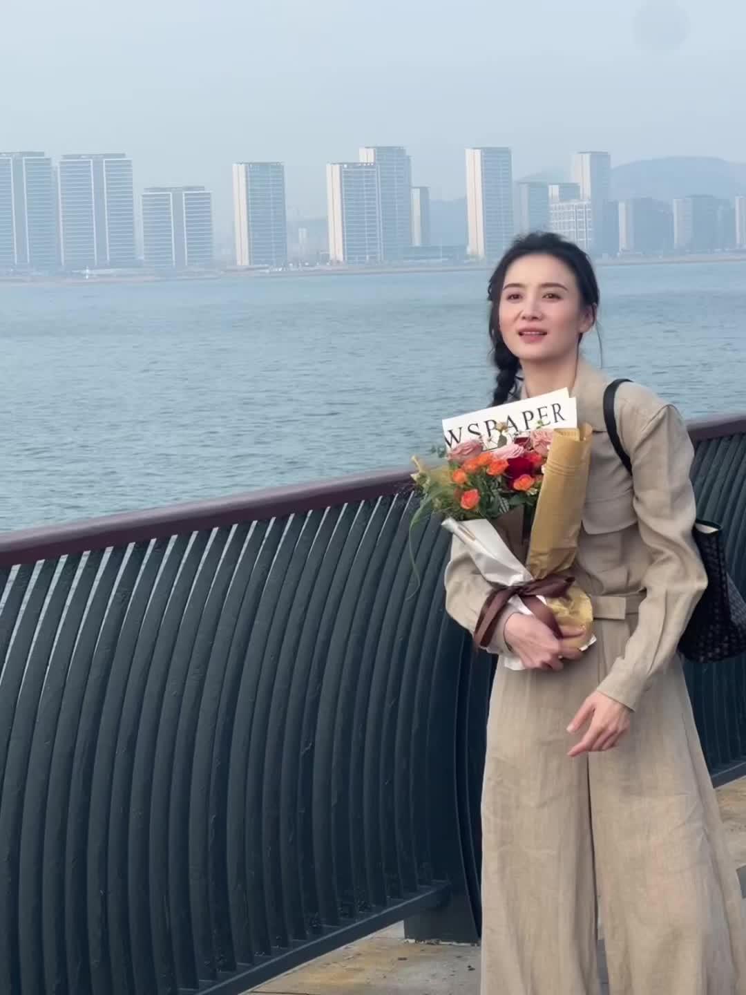 你美得让我不敢和你说话 姐姐永远都那么阳光明媚🤗