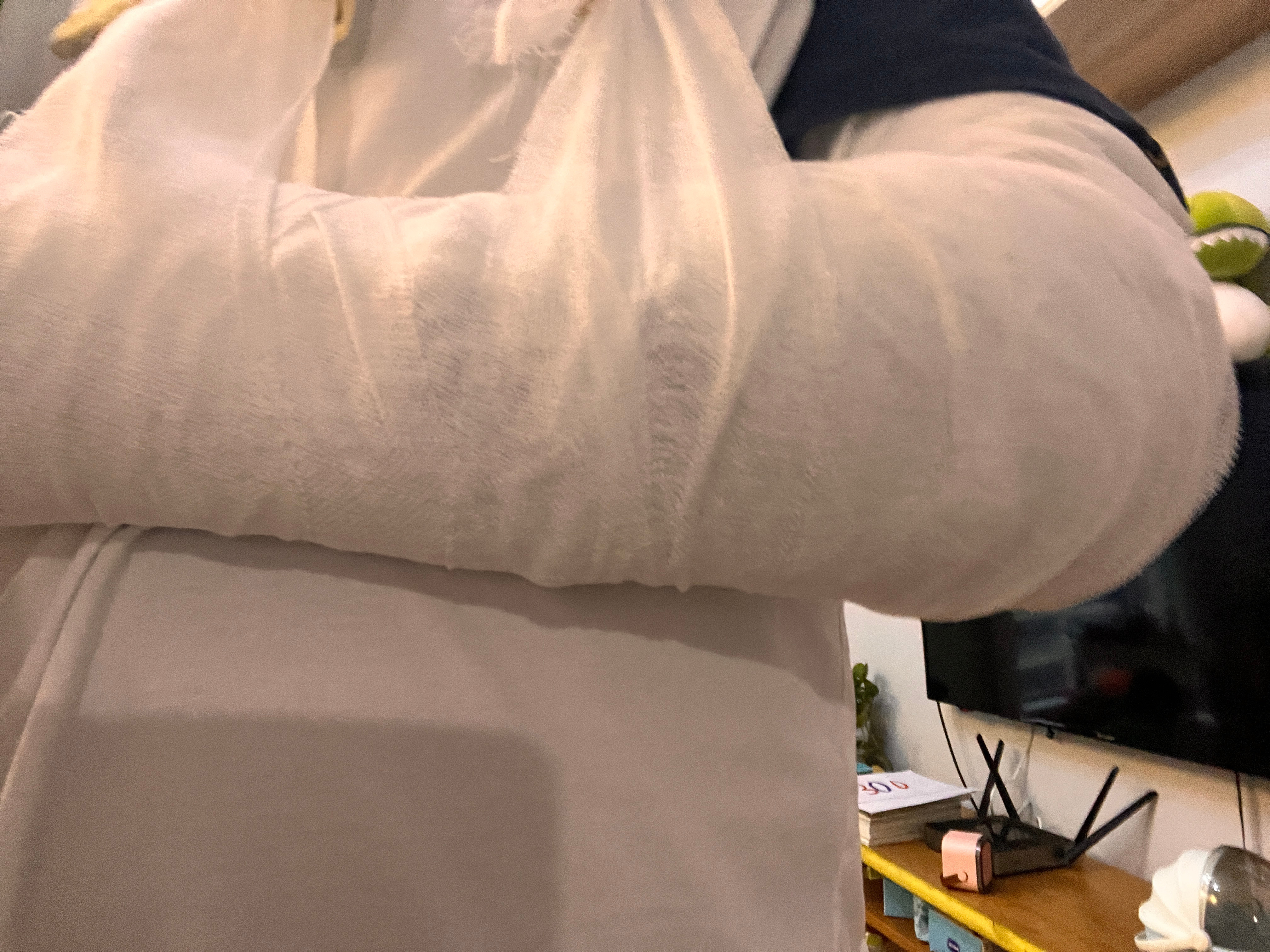 受了有史以来最严重的伤，不能去五体中心给成都蓉城现场助威了，在家里加油，期待我蓉
