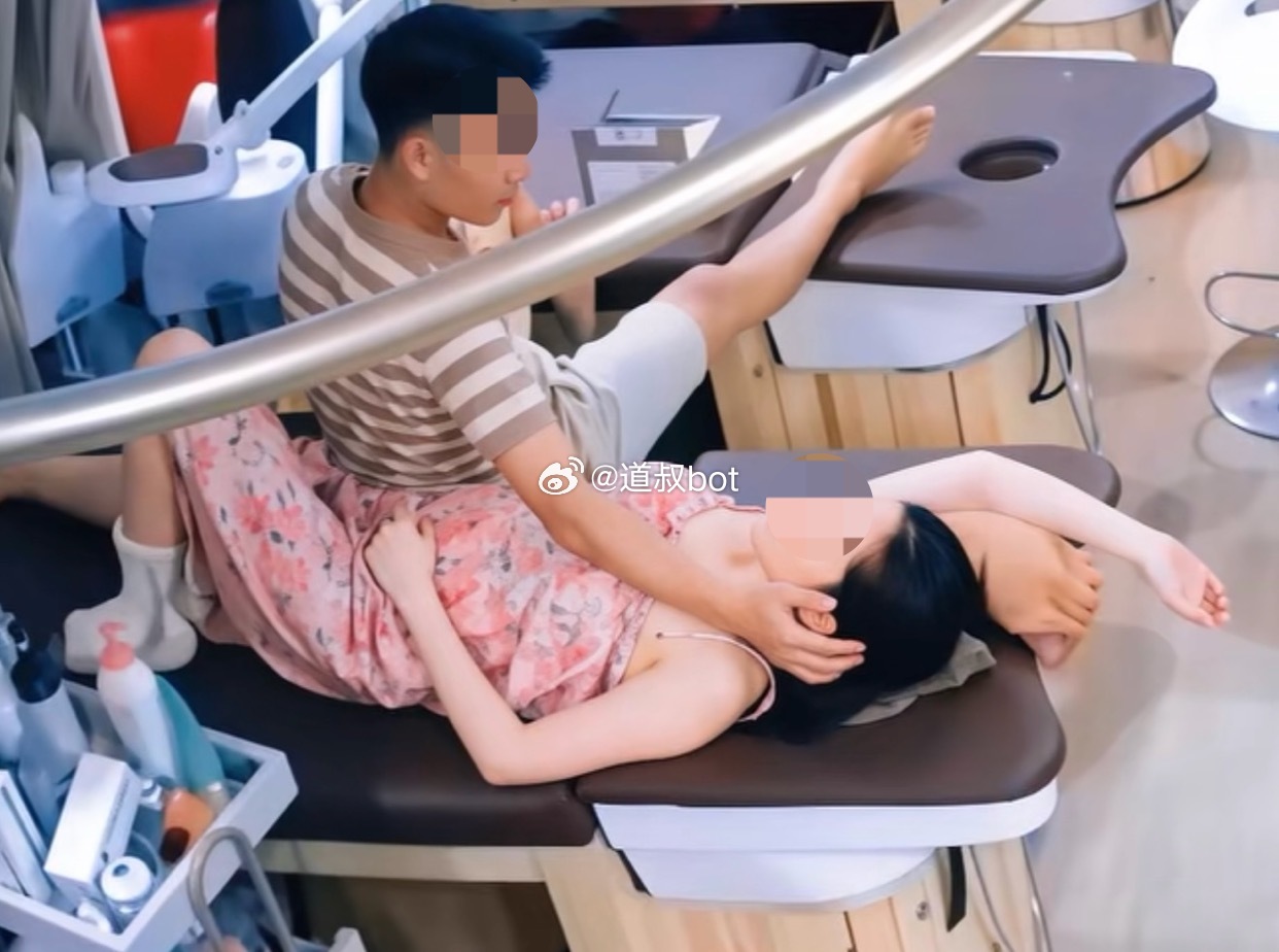 看图猜猜猜第四十七期，这个女主居然还打着石膏…… 