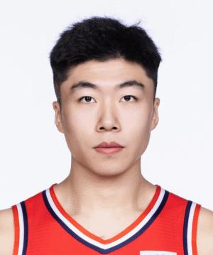 刘颜诚今天真的太关键了！CBA常规赛，今晚广州主场101：94力克福建，这场球能