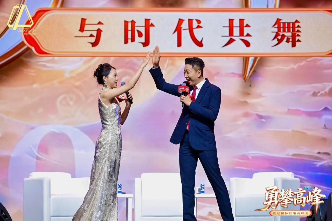 男女之间有没有纯洁的友谊呢？
      之前帮闺蜜盯过她的男性纯友谊对象，俩人