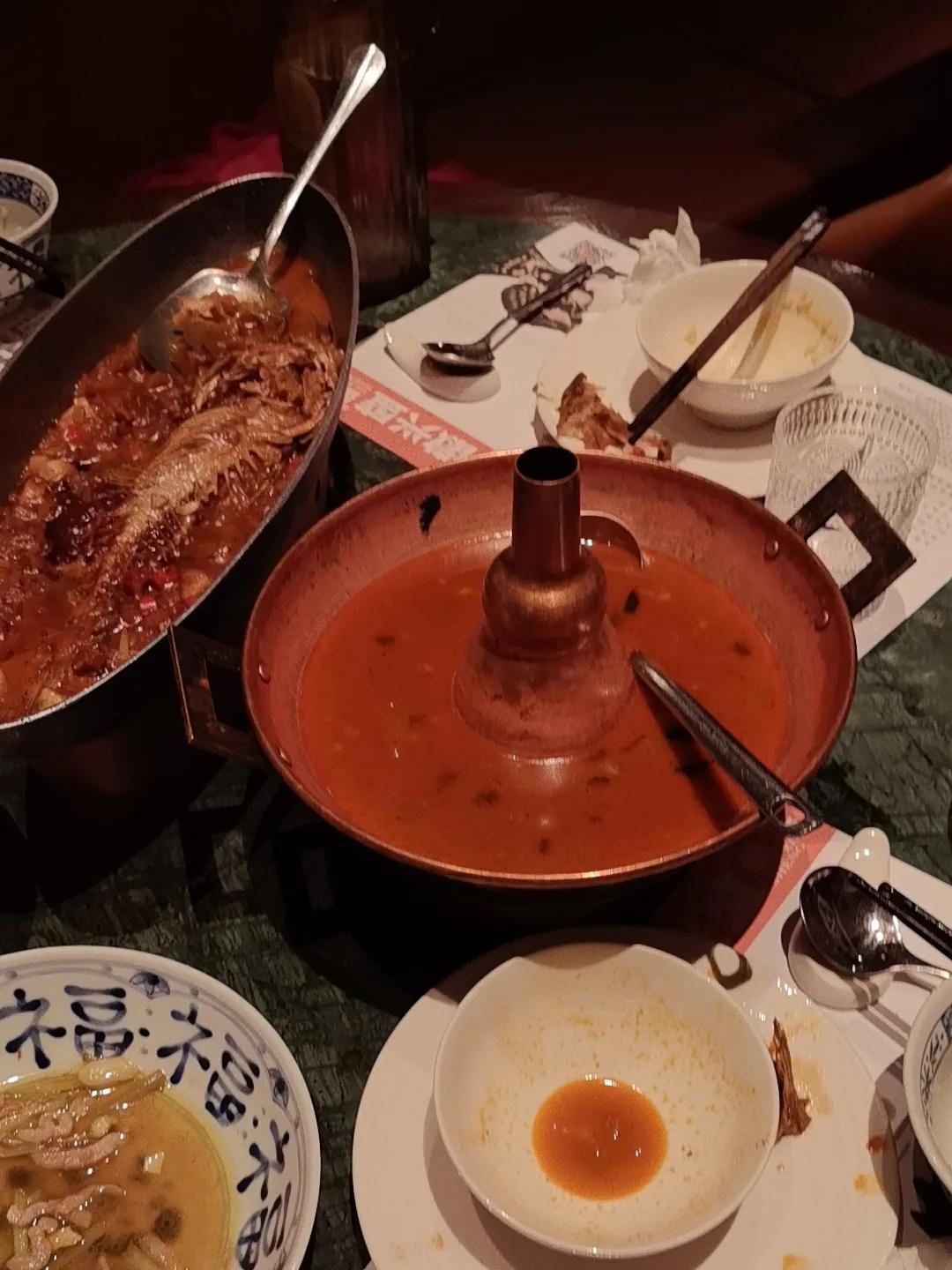 分享城市新鲜事一闪而光，美食。
