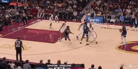 有望再次斩获超六！多镜头解析，纳兹-里德进攻表现123里德拖车跟进落位至右翼接康