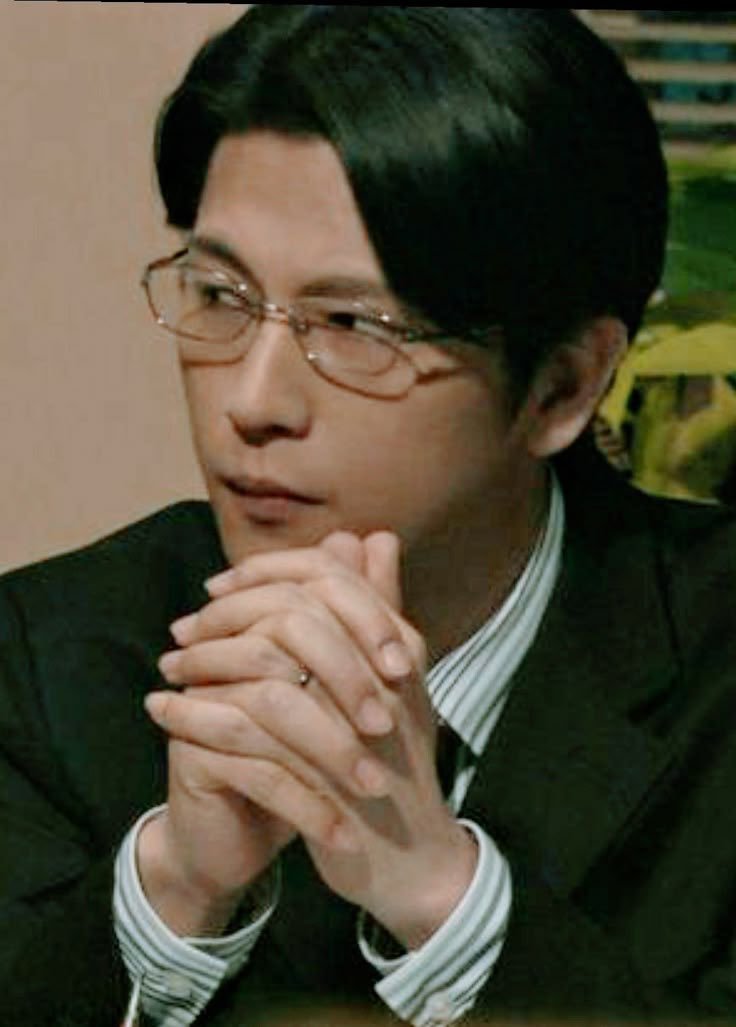 及川光博年轻时 