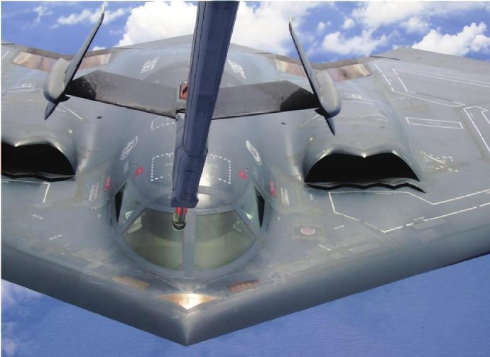 每天认识一件兵器 B-2“幽灵”隐形轰炸机最大速度：972千米／时重量：71 7