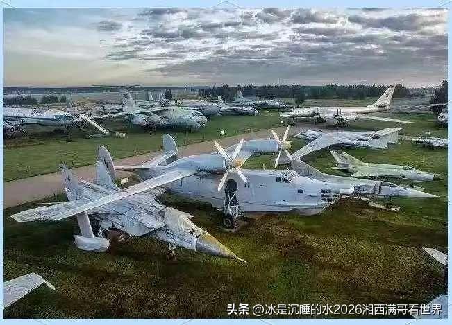 分享一张军迷到俄罗斯的莫尼诺中央航空博物馆参观拍摄的各类军机精彩靓图。