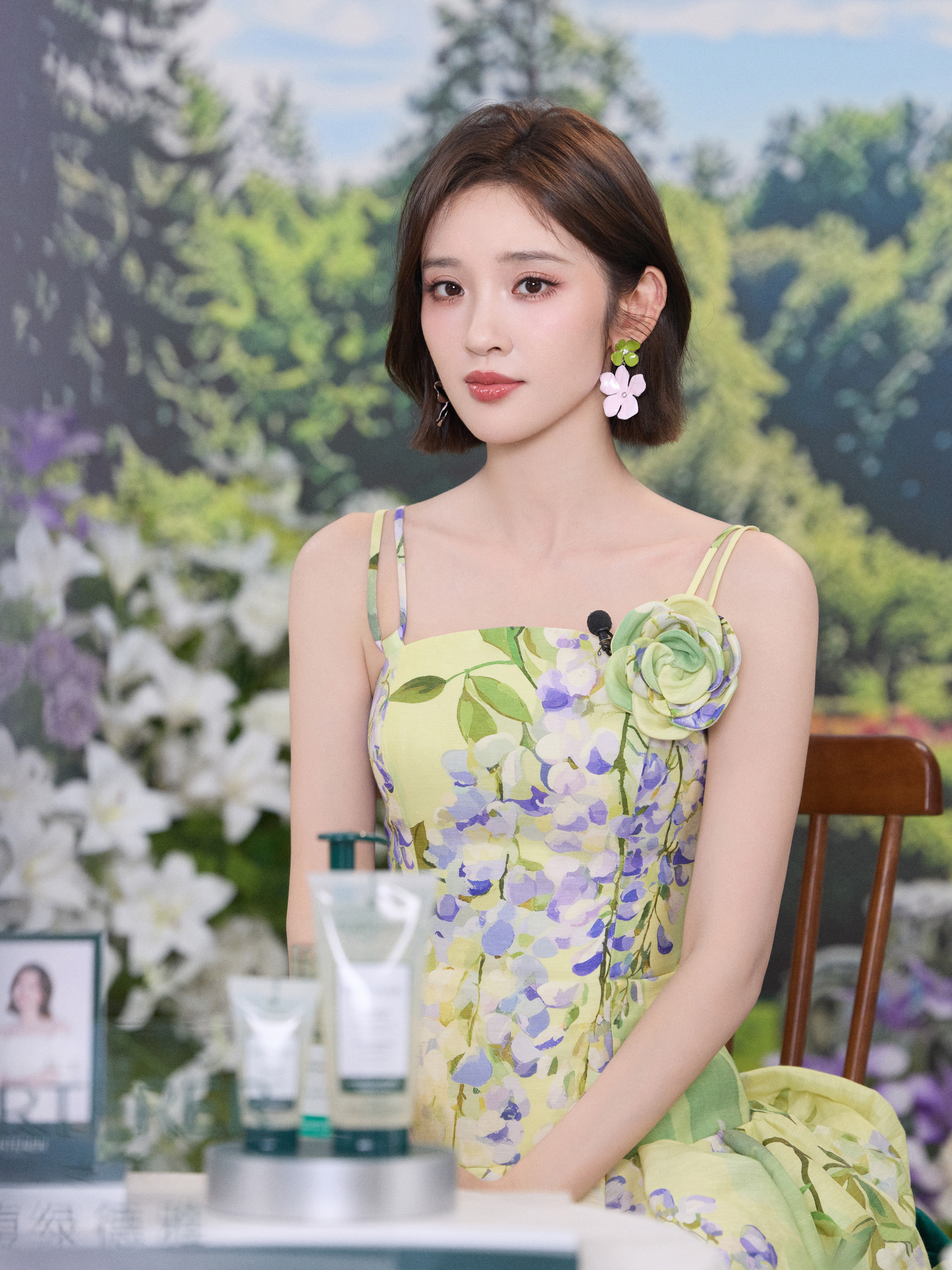 唐艺昕  真美啊，发射发射＞＞＞💕💕💕 