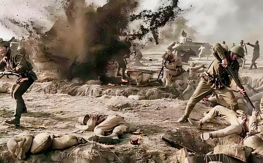 1942年初，蒋介石派人视察长沙会战的阵地，看见满山满谷都是日军尸体后，一个高参