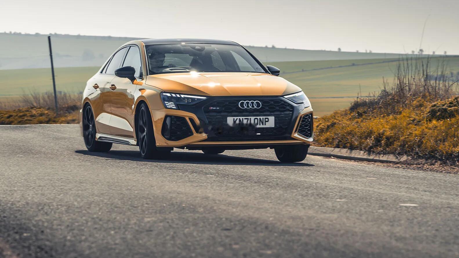 Audi RS3！🚗 听说RS3要正式引进国内了奥迪