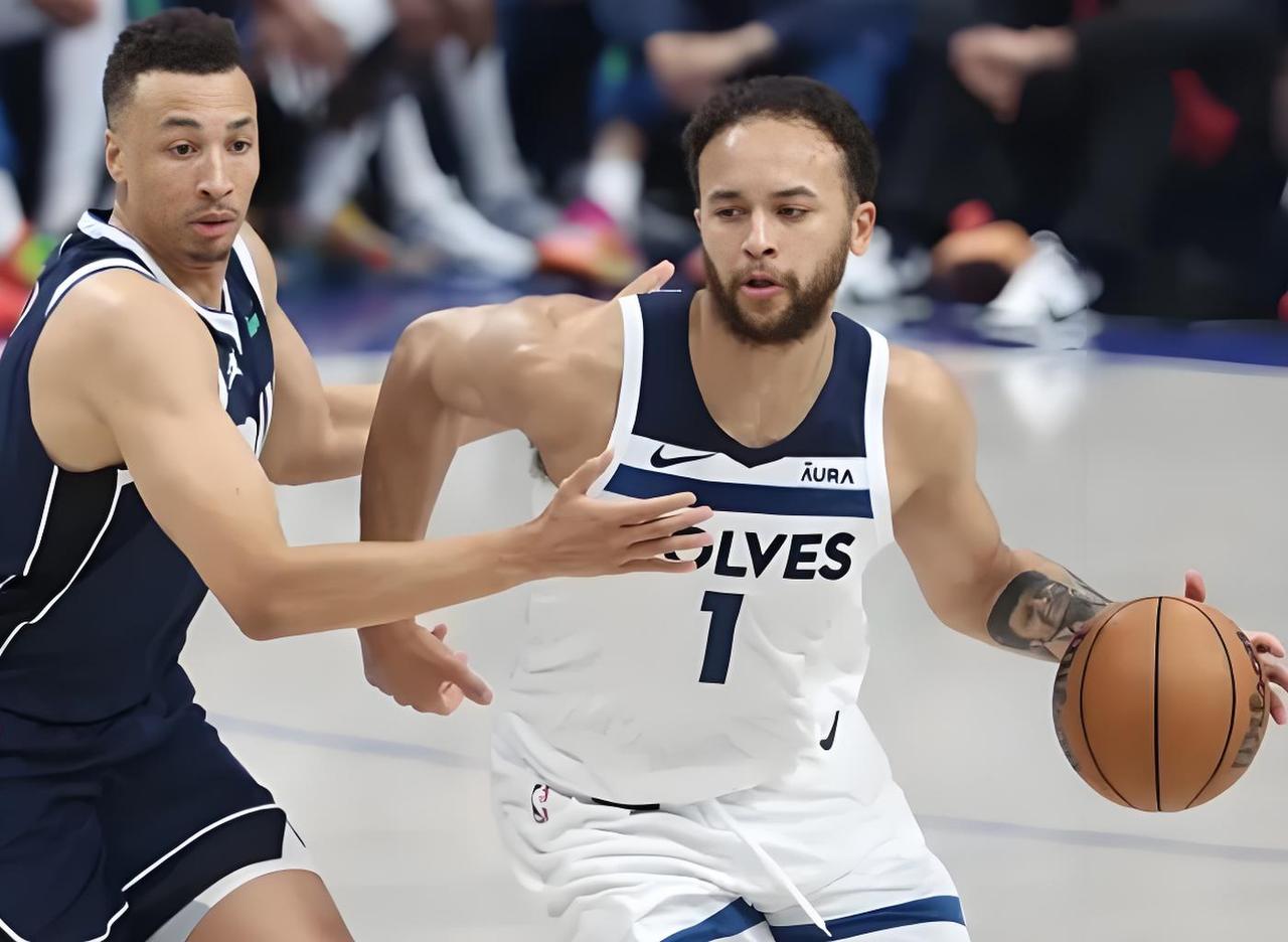 名记称：森林狼正式签回李凯儿！

今天凌晨，据名记Siegel报道：森林狼正式签