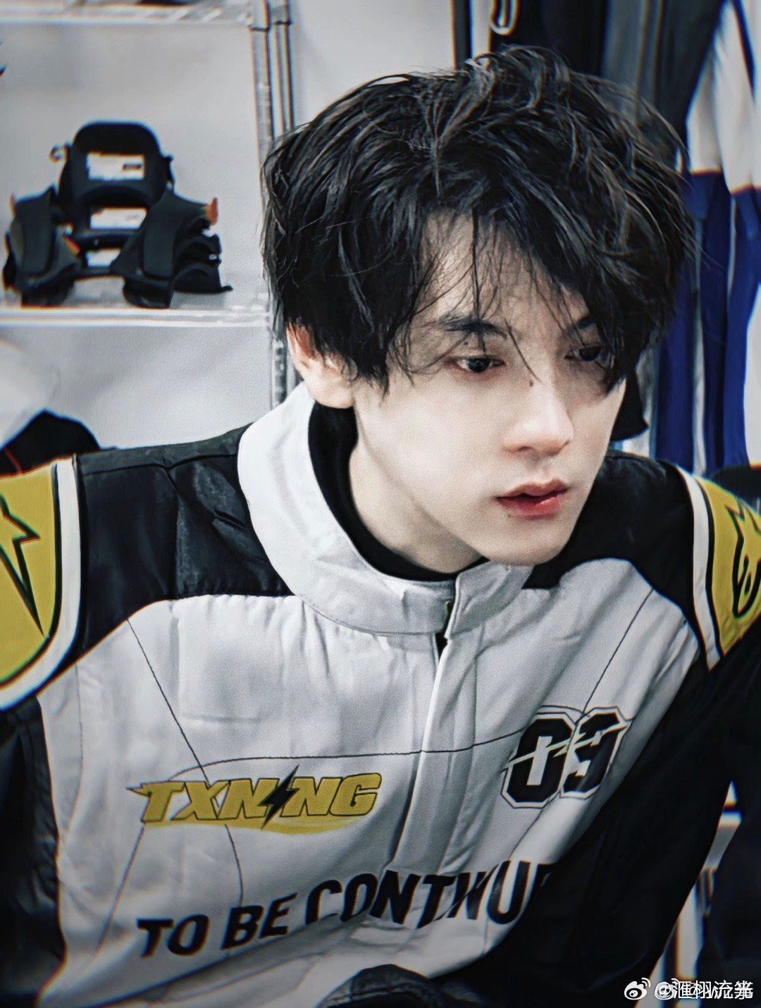 txn ●𝓘 𝓬𝓱𝓪𝓼𝓮 𝓶𝔂 𝓸𝔀𝓷 𝓼𝓾𝓷.● 