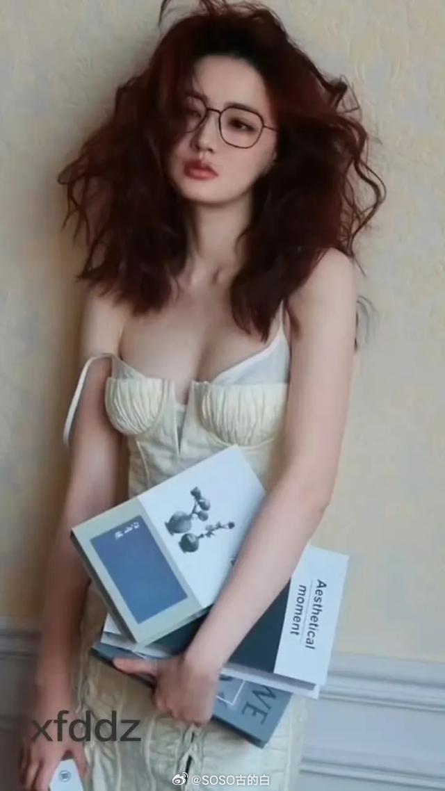 徐璐 || 徐璐穿搭 怀旧风 CHIC写真画报 ​​​