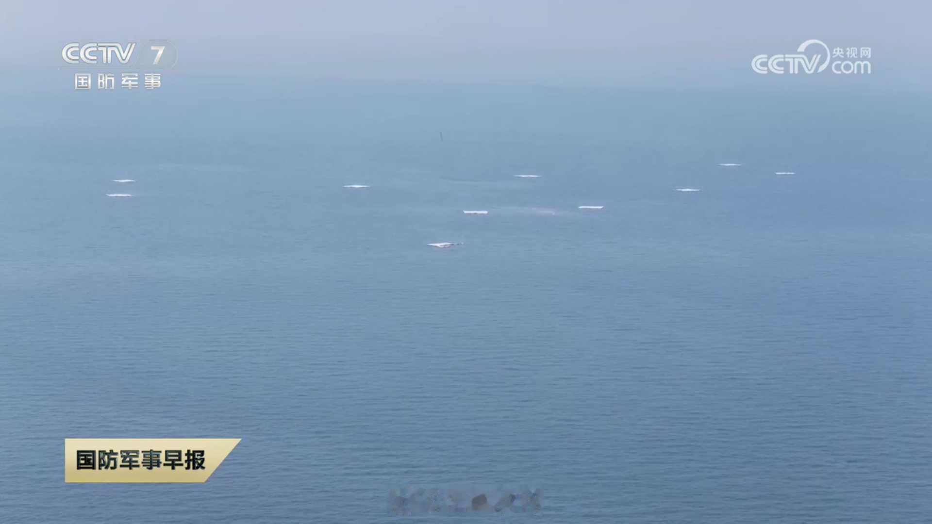 300毫米远程火箭弹前有三连侵彻精确打击，今有二连空爆精确打击，你今次仲唔死 。
