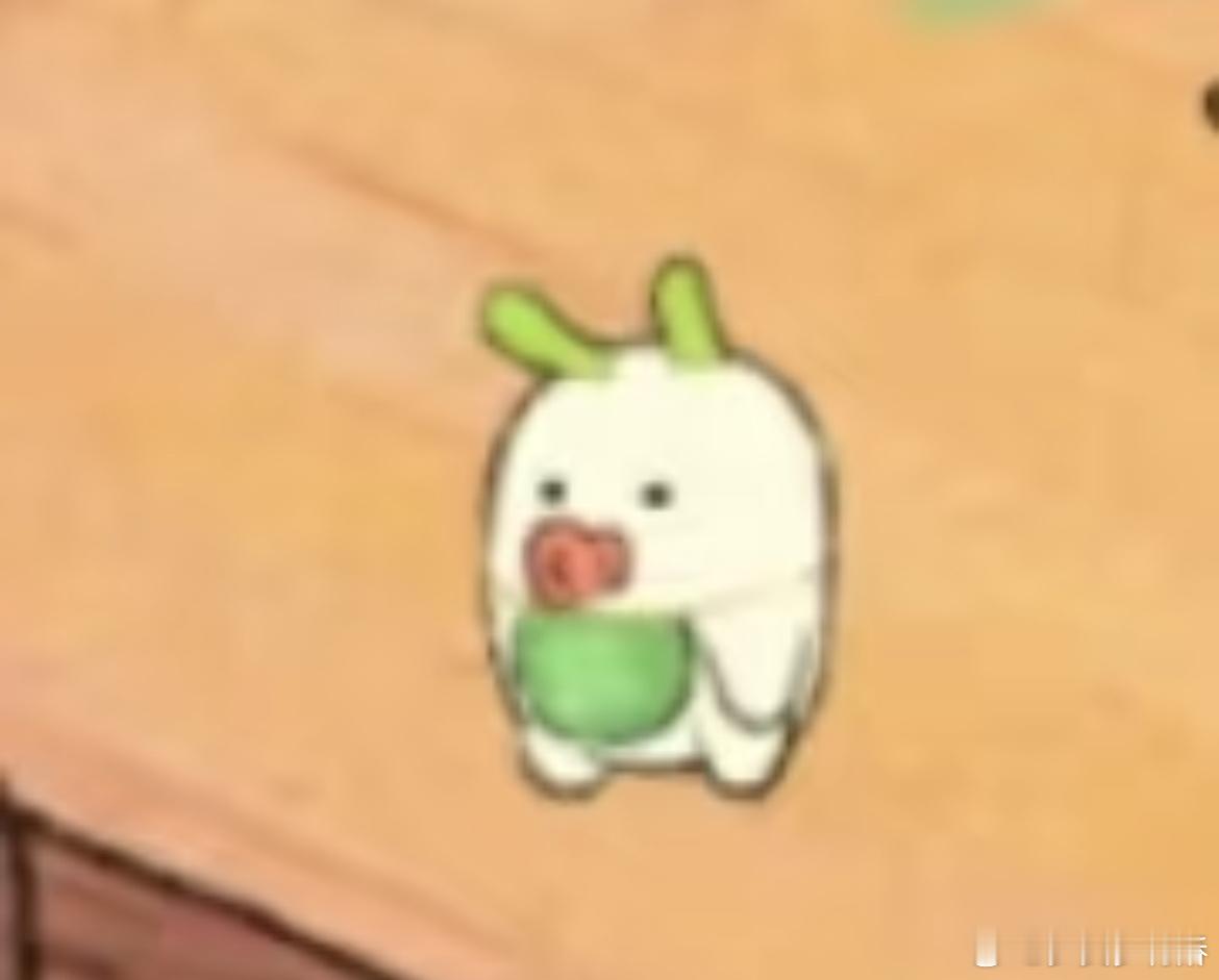 桃源深处有人家 在萝萝小镇发现一只宝宝萝，这还在吸奶嘴嘛？这也太可爱了