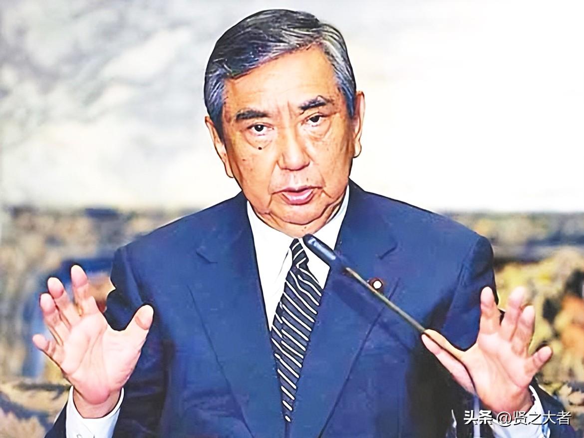 救得了父亲性命，传不下一生和平。

日本自民党前总裁河野洋平走了，享年89岁。1