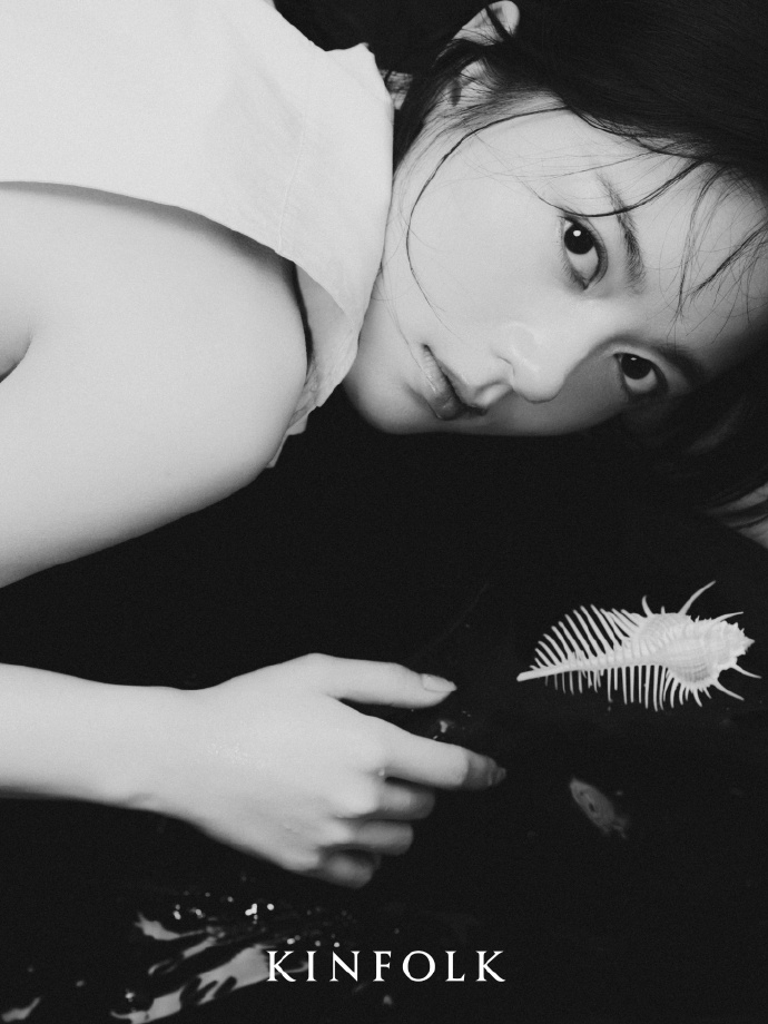 赵今麦杂志表现力赵今麦 少女感和女人味 好美啊麦麦…… 