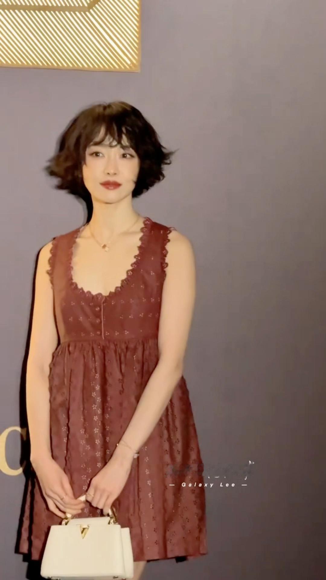 灵动之！！像洋娃娃一样的宋茜🧸剪了短发的宋茜