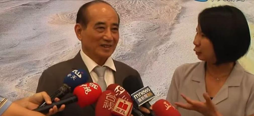 王金平：支持郑丽文的两岸主张

前立院长王金平昨天上午接受媒体采访，被问到怎么看