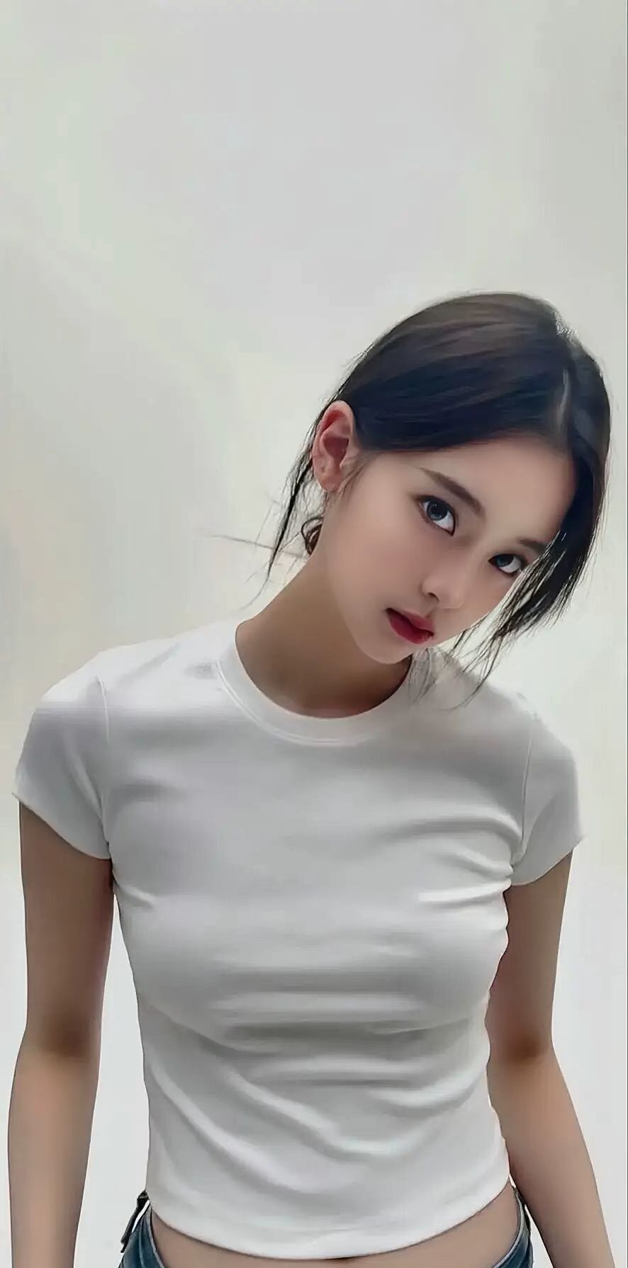 欧阳娜娜她的👀好大呀 ​​​