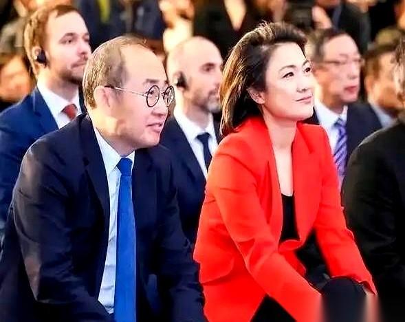 6个亿砸进去，连个响儿都没听着，人家一句话，1500个孩子就可能得卷铺盖走人。