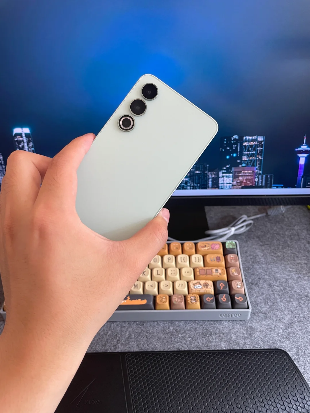 绿色的魅族20使用了一个多月，憋了一肚子话