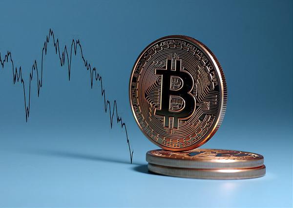 加密货币市场或迎新“黑天鹅”！近日比特币暴跌，单日超167万人爆仓，金额破193