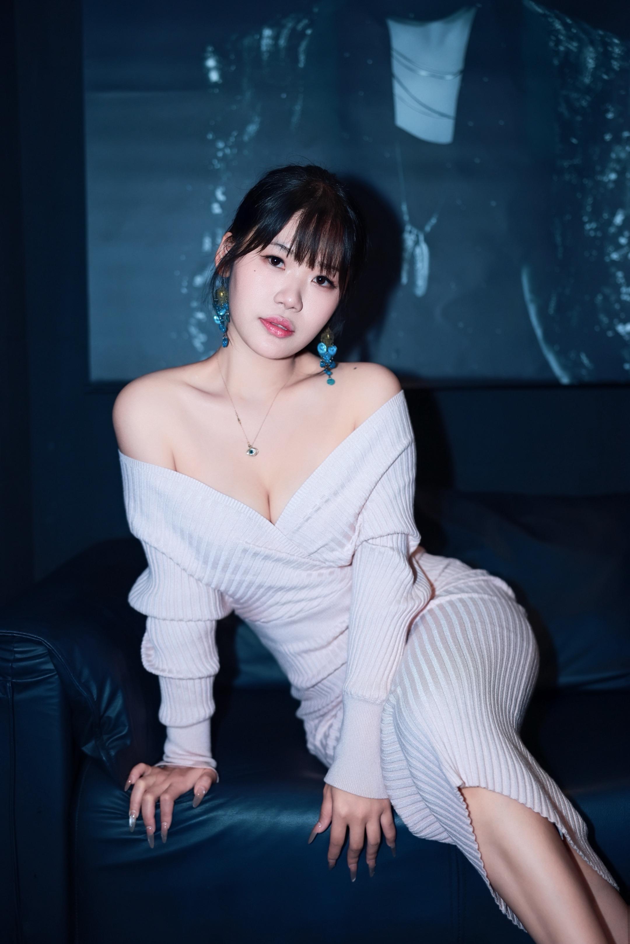 湛江约拍。sky换新背景板啦，拍了组互免擦边