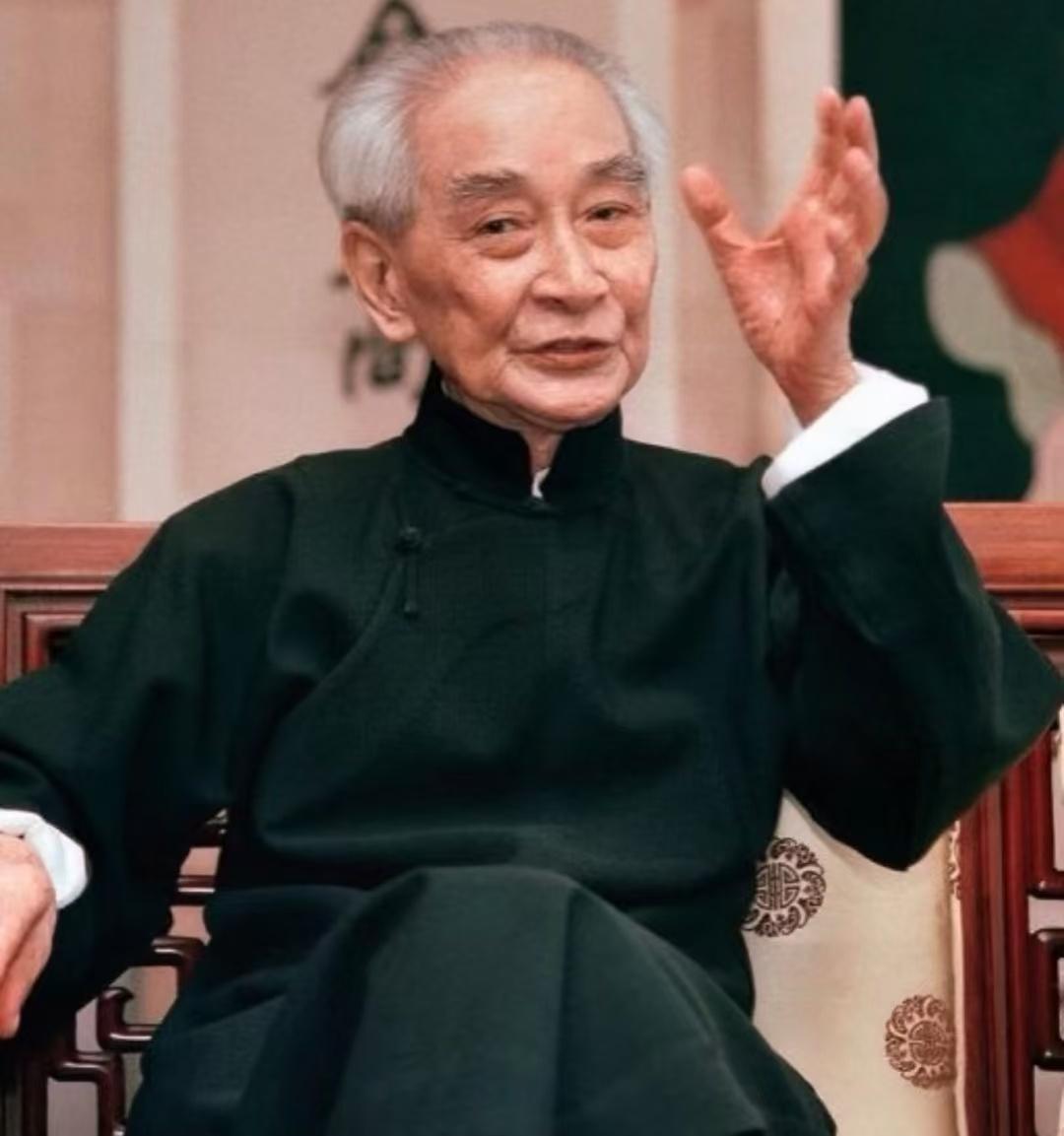 人生的五条顺序，
千万别走反了
第一条：首先，你得行。

这是所有可能性的起点。