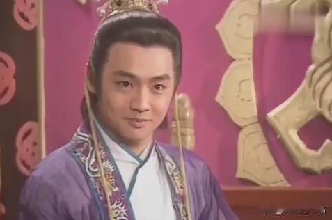 李承乾一个被逼疯的太子，李世民质问："皇位迟早是你的，为何造反？"李承乾笑得癫狂