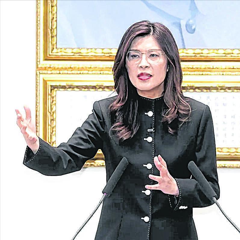 郑丽文对特朗普访华表态。
台媒报道，美国总统特朗普5月13日时隔九年再度访华，预