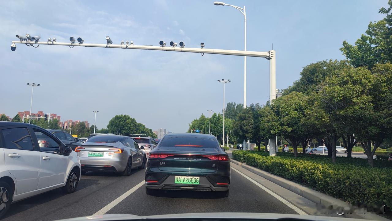 郑开大道智慧化改造已经提了很长时间，目前仍然没有动工的迹象。
象山论道认为，不管