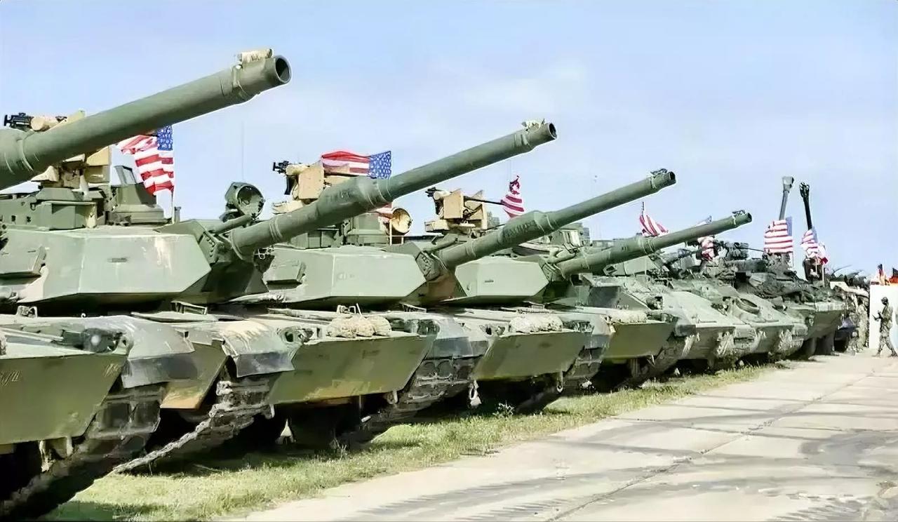 美国宣布将要支援乌克兰M1A1坦克。

很明显，美国的目的就是长期化，武器一点点